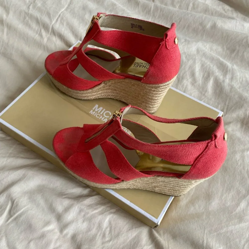 Michael Kors Wedges - Picture 1 of 2